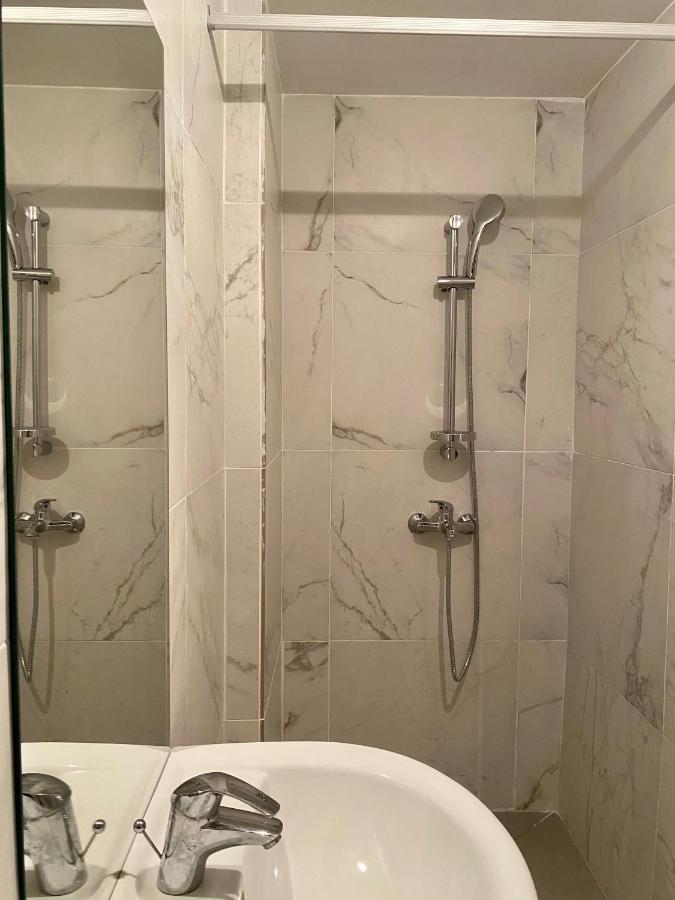 Central Suites Perikleous 53 Down Town Nicosia By Platform 357 Bagian luar foto